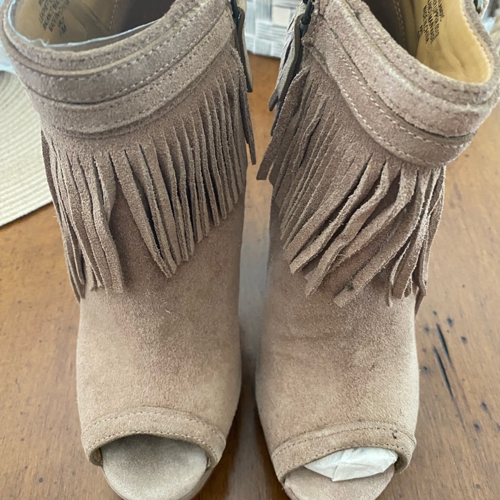 Nine West Ankle boots.